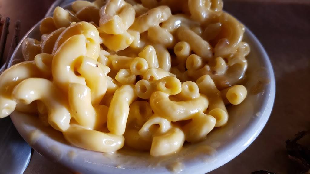 Crescent City Bourbon and Barbecue | restaurant | 19 Salem Ave SE, Roanoke, VA 24011, USA | 5403422990 OR +1 540-342-2990