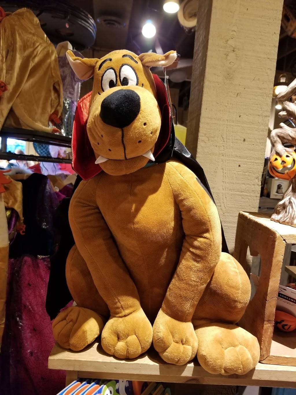 Cracker Barrel Old Country Store | restaurant | 12 Plaza Pkwy, Lexington, NC 27292, USA | 3362421212 OR +1 336-242-1212