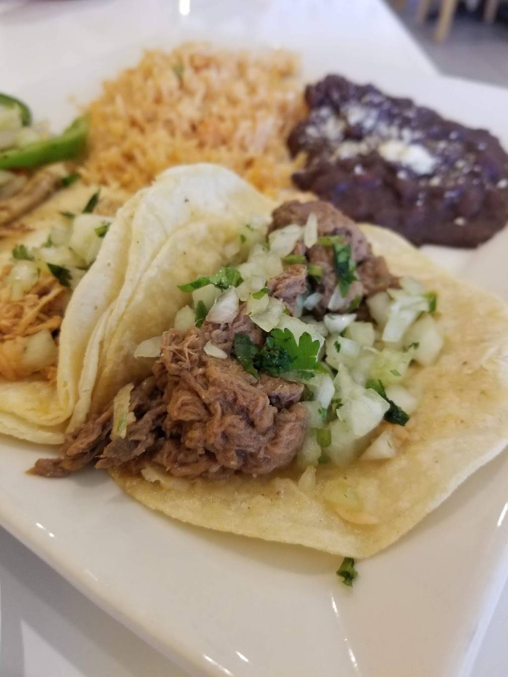 Mexico City Cafe | restaurant | 6416 W Lake St, St Louis Park, MN 55426, USA | 9529208717 OR +1 952-920-8717