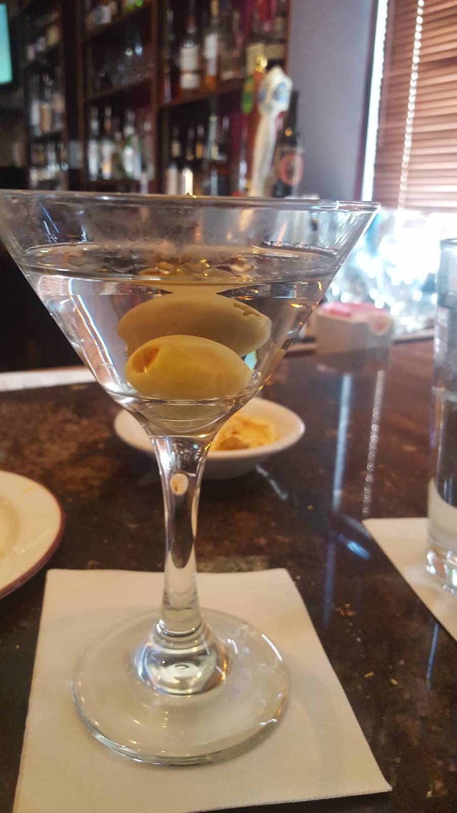 Arrabiatas Italian Restaurant | restaurant | 600 Dover Center Rd, Bay Village, OH 44140, USA | 4408359100 OR +1 440-835-9100