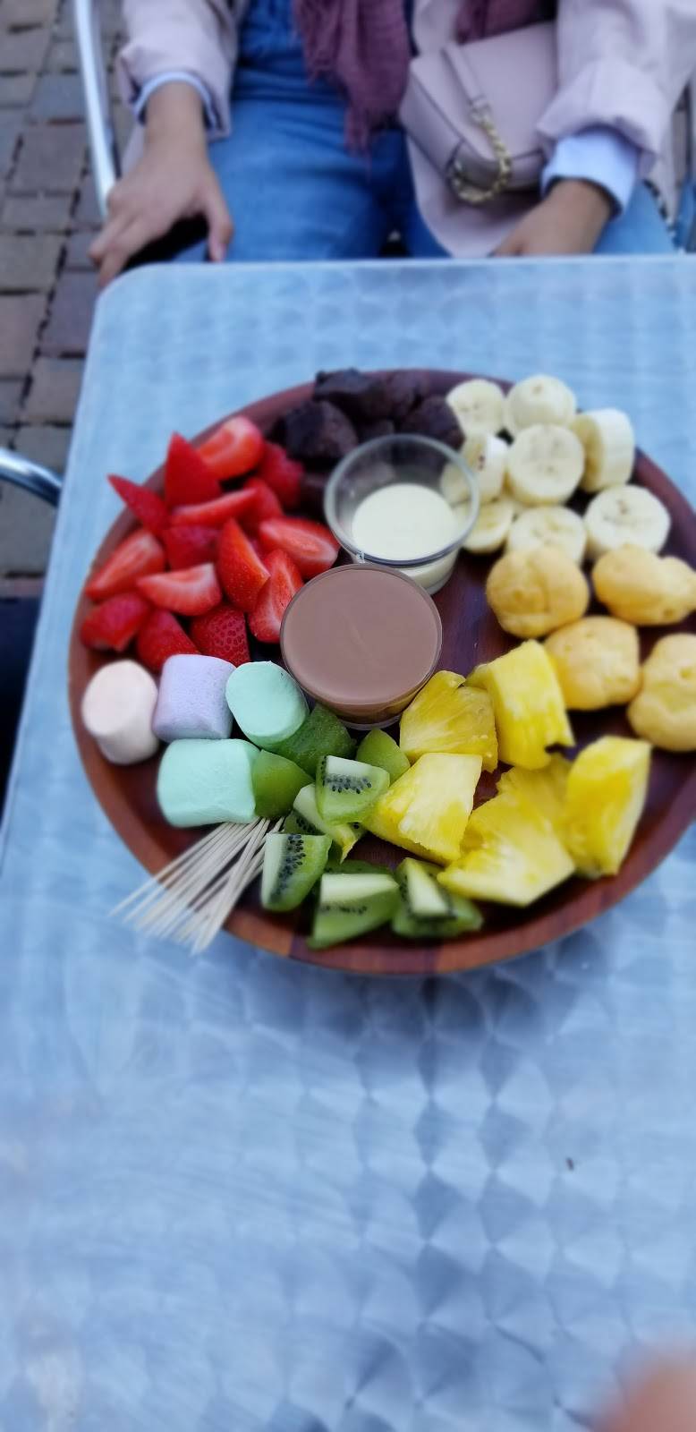 Melt n Dip Illinois | restaurant | 8258 S Harlem Ave, Bridgeview, IL 60455, USA | 7085460742 OR +1 708-546-0742