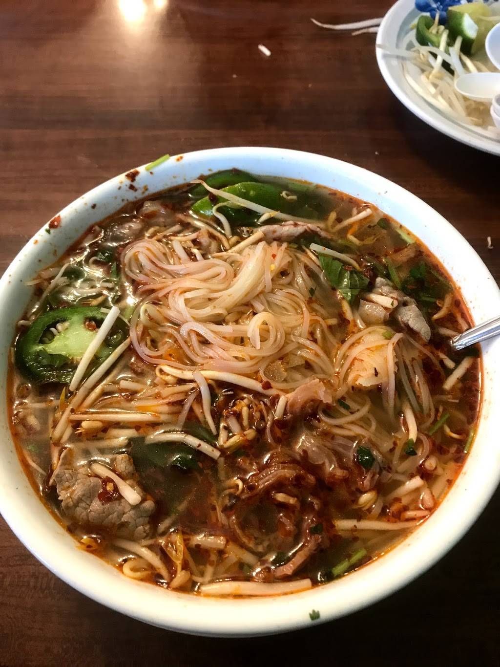 Nha Hang Vietnam Restaurant | restaurant | 1032 W Argyle St, Chicago, IL 60640, USA | 7738788895 OR +1 773-878-8895