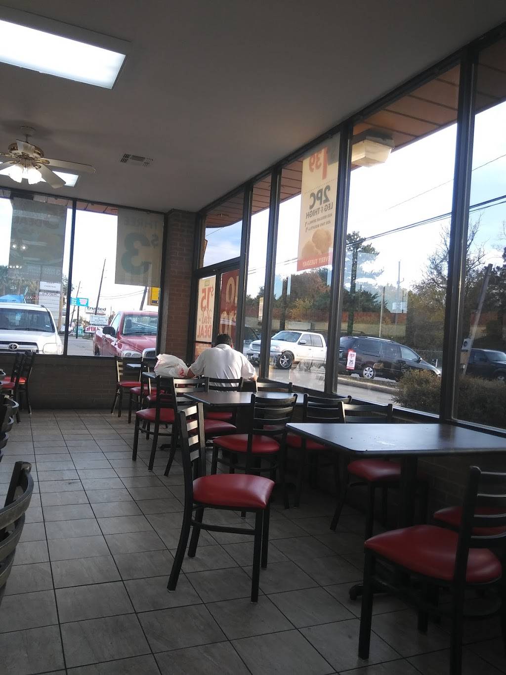 Churchs Chicken | restaurant | 12004 Veterans Memorial Dr, Houston, TX 77067, USA | 2815371979 OR +1 281-537-1979