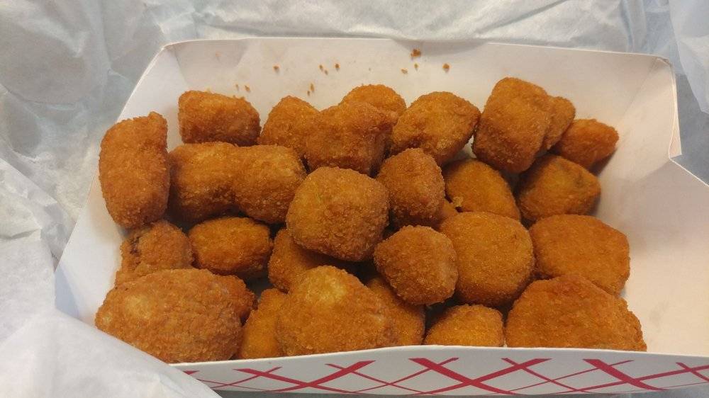 Sunny Sub | meal takeaway | 5144 W Madison St, Chicago, IL 60644, USA | 7732871100 OR +1 773-287-1100