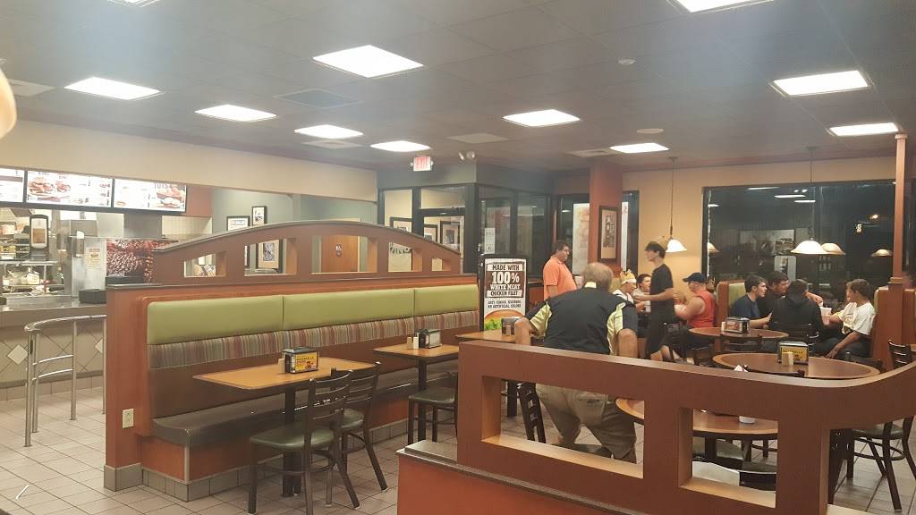 Burger King | restaurant | 1013 N 1 Mile Rd, Dexter, MO 63841, USA | 5736246747 OR +1 573-624-6747