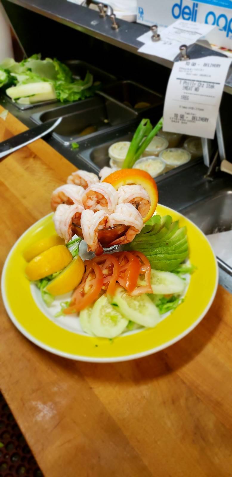 Georges | restaurant | 5701 5th Ave, Brooklyn, NY 11220, USA | 7184391403 OR +1 718-439-1403