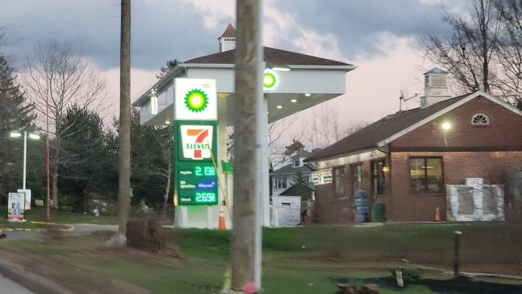 7-Eleven | bakery | 2711 Boston Turnpike, Coventry, CT 06238, USA | 8607427547 OR +1 860-742-7547