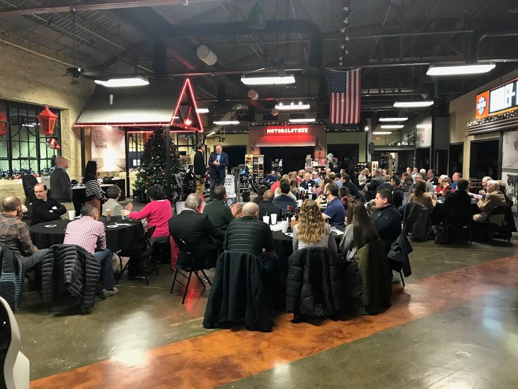 Henrys BBQ Grill in Historic Harley Davidson, Topeka | restaurant | 2047 SW Topeka Blvd, Topeka, KS 66612, USA | 7858459559 OR +1 785-845-9559