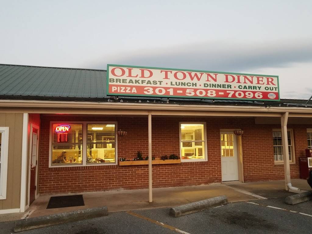 Old Town Diner | cafe | 307 Main St, Myersville, MD 21773, USA | 3015087096 OR +1 301-508-7096