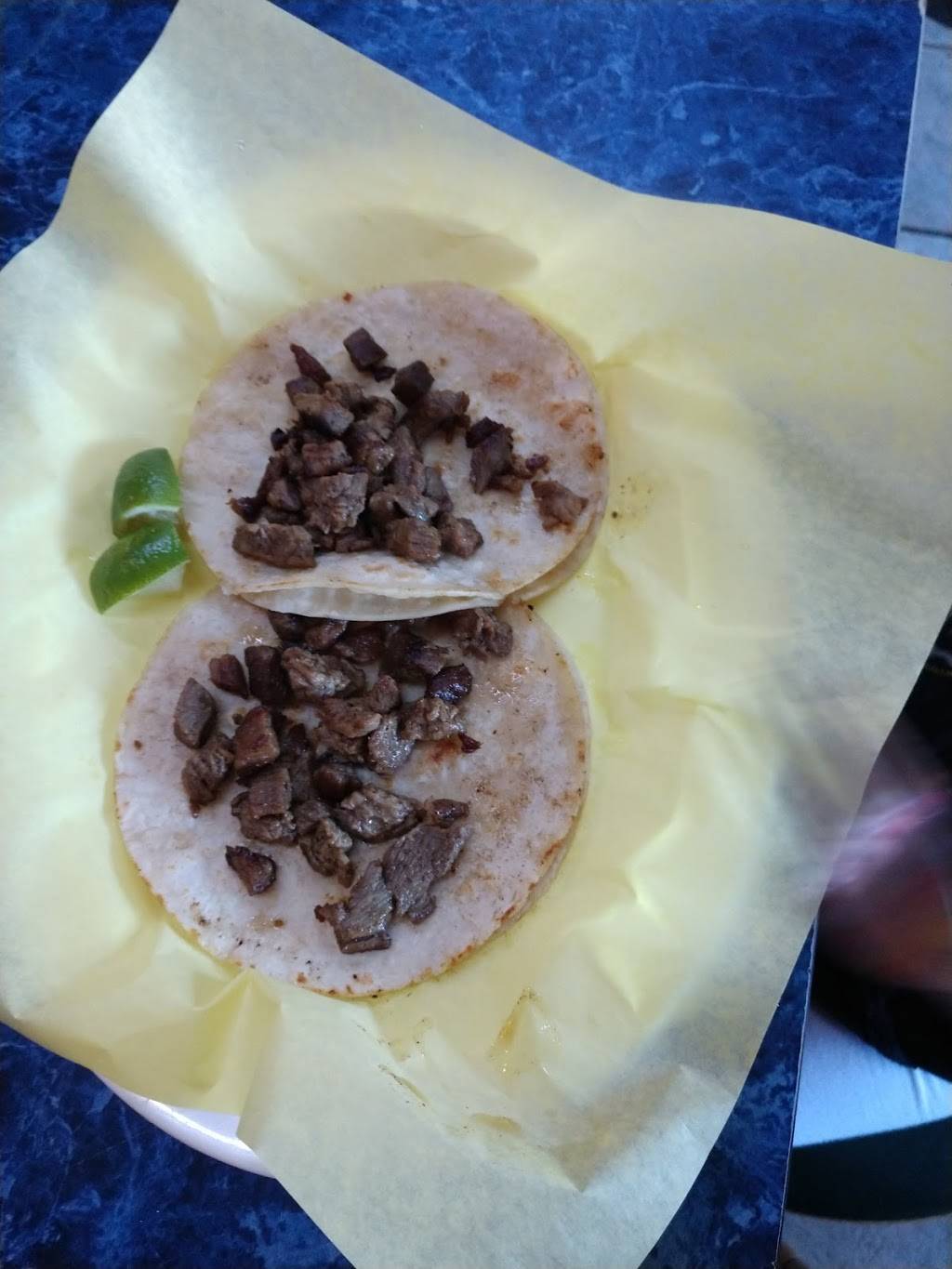 El Chilango #1 | restaurant | 2217 N Fairview St, Santa Ana, CA 92706, USA | 7149711232 OR +1 714-971-1232