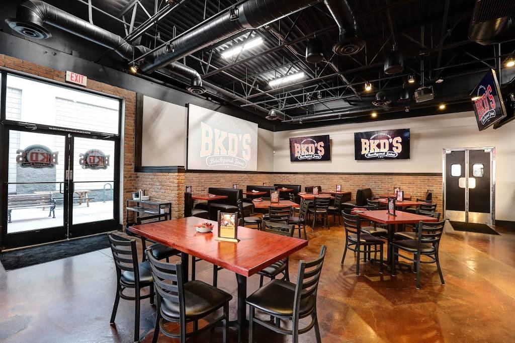 BKDs Backyard Joint | night club | 980 E Pecos Rd, Chandler, AZ 85225, USA | 4809352537 OR +1 480-935-2537