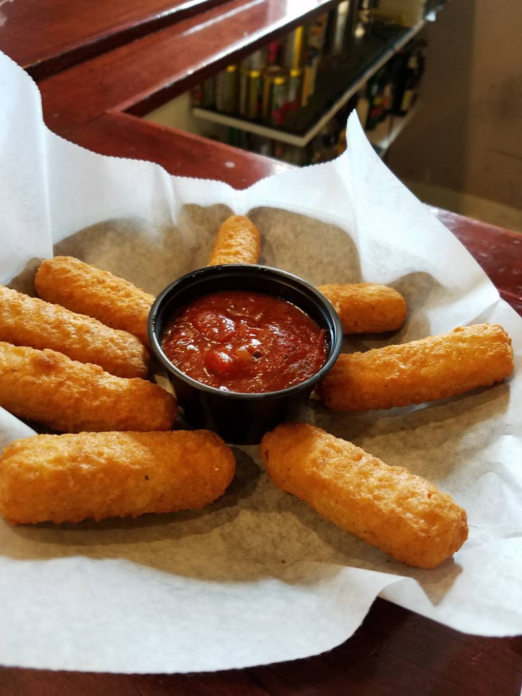 Doyles Pub | restaurant | 5604 Mill St, Richmond, IL 60071, USA | 8156783623 OR +1 815-678-3623