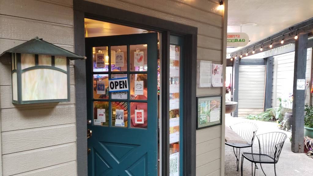 Maxs TACOS @ Timmys Brown Bag | restaurant | 451 Main St #10, Placerville, CA 95667, USA | 5303033203 OR +1 530-303-3203