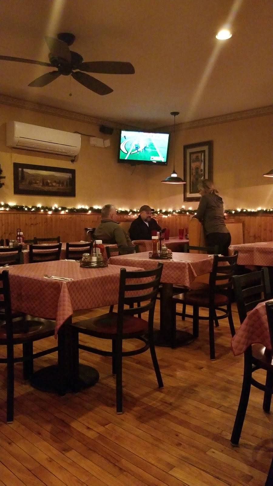 Notty Pine Tavern | restaurant | 2301 15th St, Troy, NY 12180, USA | 5182724557 OR +1 518-272-4557