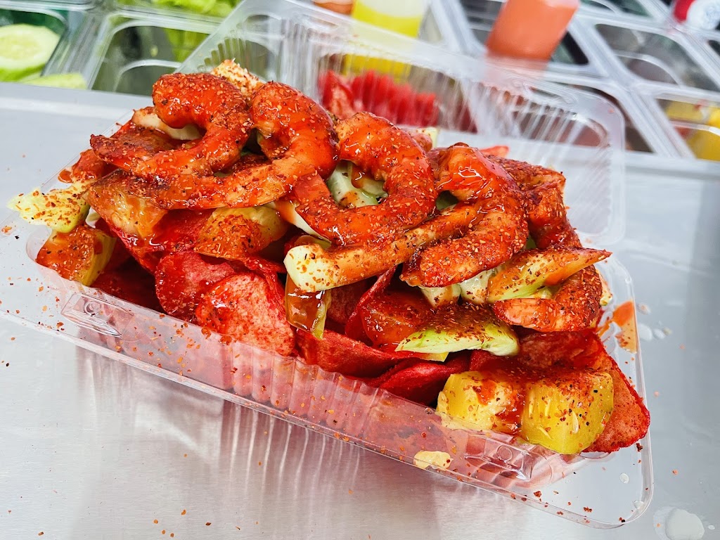 Clamatos Los Gachos | restaurant | 1801 E 8th St, Odessa, TX 79761, USA | 4322603270 OR +1 432-260-3270