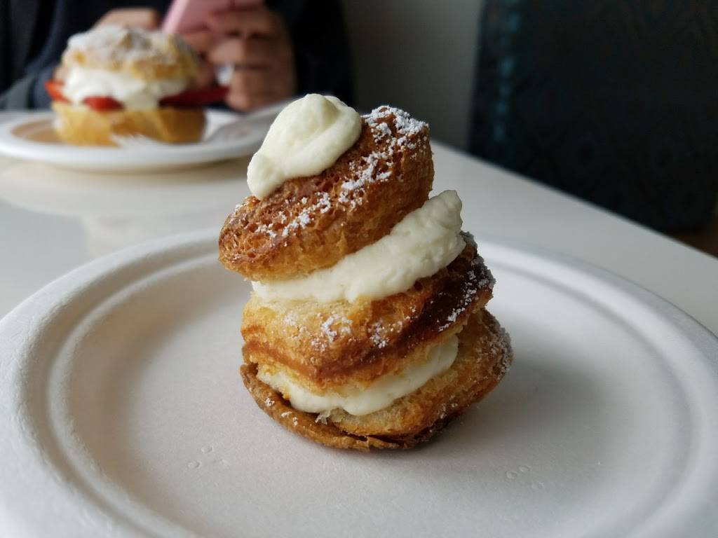 Le Paris Artisan & Gourmet Café | restaurant | 3921 Broadway St, American Canyon, CA 94503, USA | 7077310948 OR +1 707-731-0948