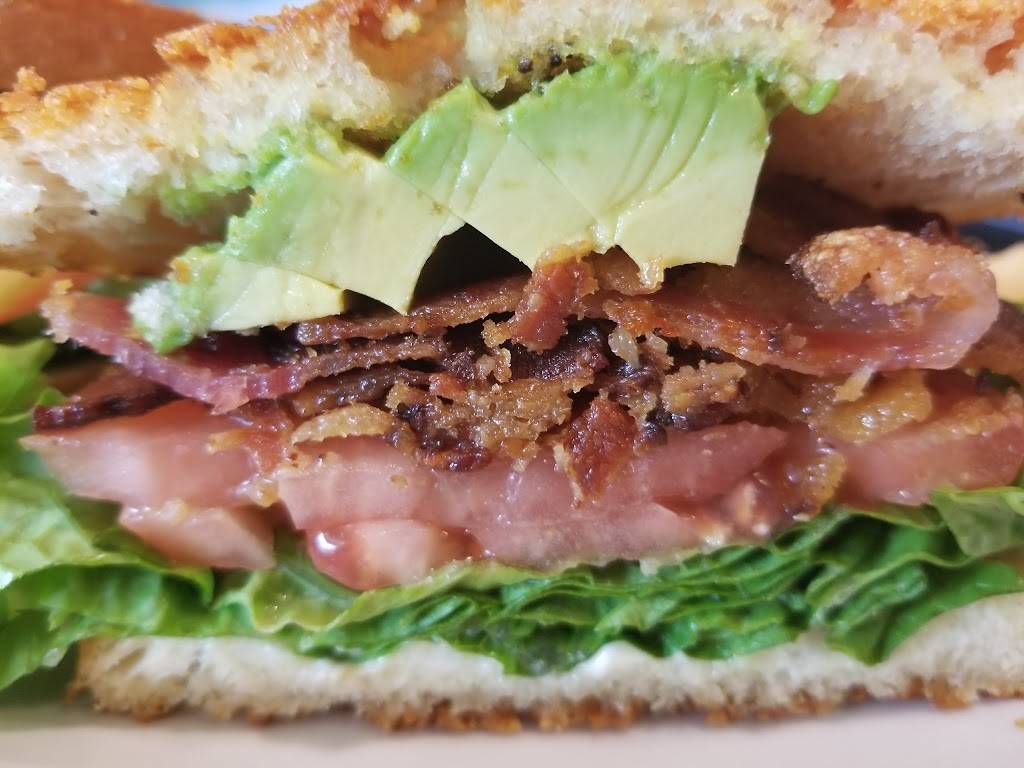 Rubys Diner | restaurant | 49000 Seminole Dr, Cabazon, CA 92230, USA | 9518493850 OR +1 951-849-3850