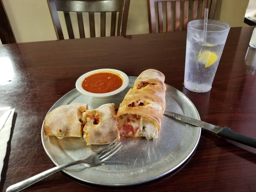 Sammys Italian Restaurant and Pizza | restaurant | 6106 SW State Rd 200, Ocala, FL 34476, USA | 3528612828 OR +1 352-861-2828