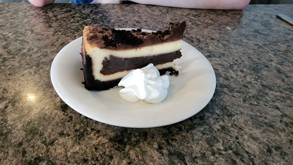 Blue Surf American Grill | restaurant | 5820 Ranch Lake Blvd, Bradenton, FL 34202, USA | 9417777674 OR +1 941-777-7674