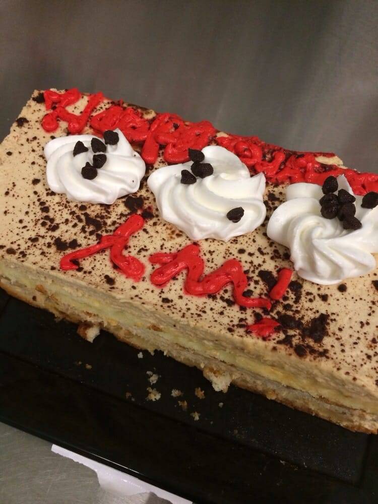 Marina Pizza & Caffe | restaurant | 2139 Lombard St, San Francisco, CA 94123, USA | 4159313333 OR +1 415-931-3333