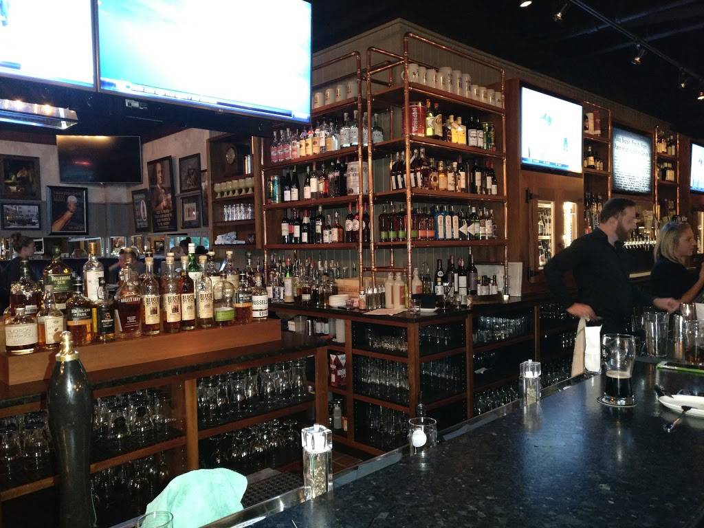 Blackmoor Bar and Kitchen | restaurant | 1 Chelsea St, Charlestown, MA 02129, USA | 6175808166 OR +1 617-580-8166