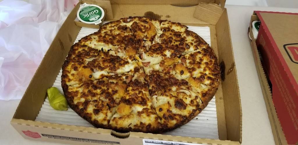 Papa Johns Pizza | restaurant | 307 S Gilbert St, Iowa City, IA 52240, USA | 3193588282 OR +1 319-358-8282