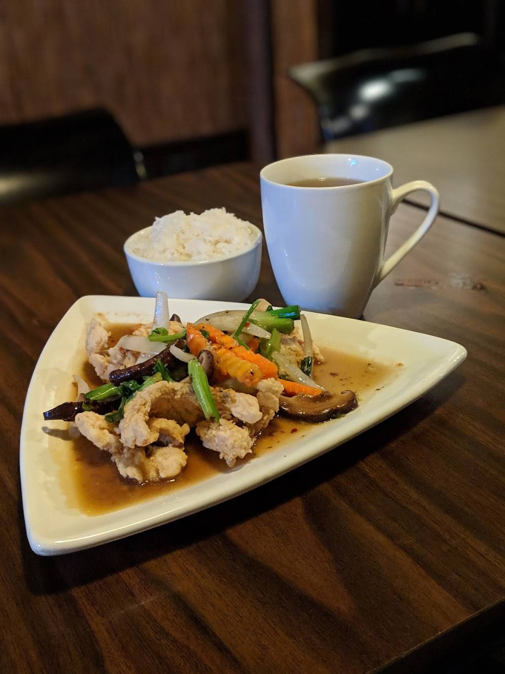 TIE Thai | restaurant | 911 Houston St, Fort Worth, TX 76102, USA | 8173329110 OR +1 817-332-9110