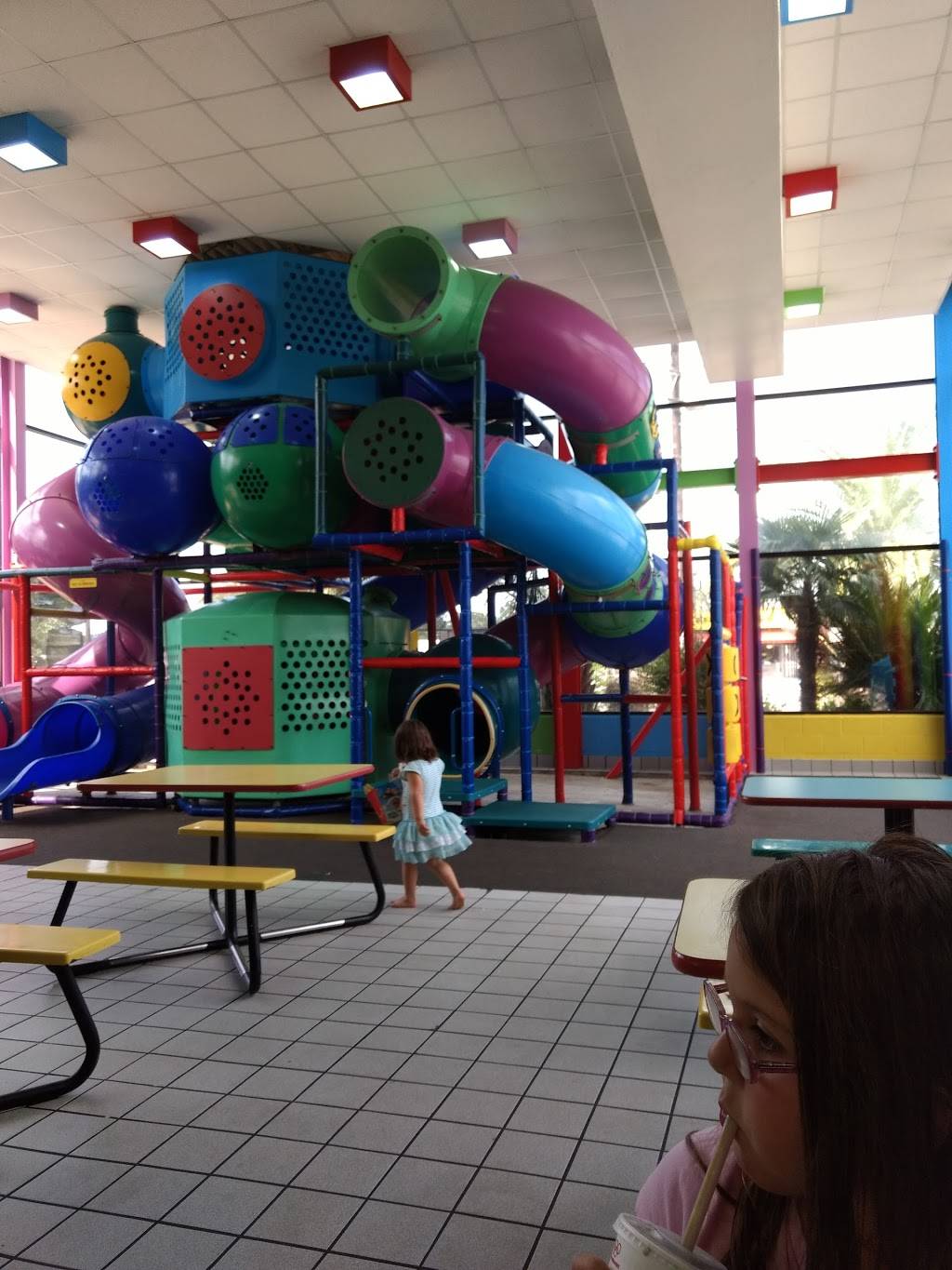 McDonalds | cafe | 765 N Main St, Vidor, TX 77662, USA | 4097697027 OR +1 409-769-7027