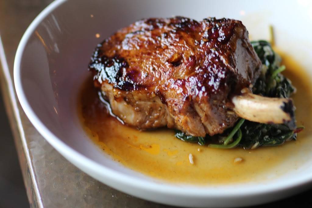 Hooked | restaurant | 5195 Main St, Williamsville, NY 14221, USA | 7164283957 OR +1 716-428-3957