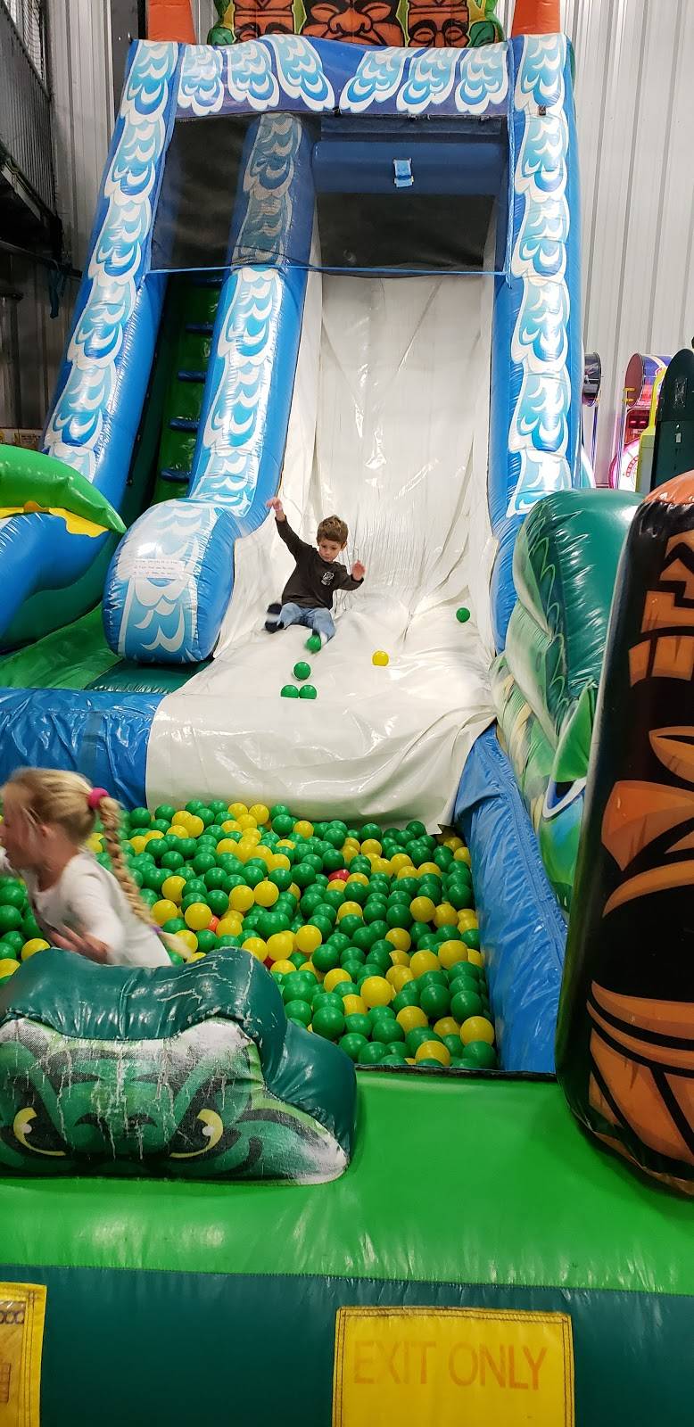 Cardos Pizza | restaurant | 1781, 1 Nancy Wilson Way, Chillicothe, OH 45601, USA | 7407752564 OR +1 740-775-2564