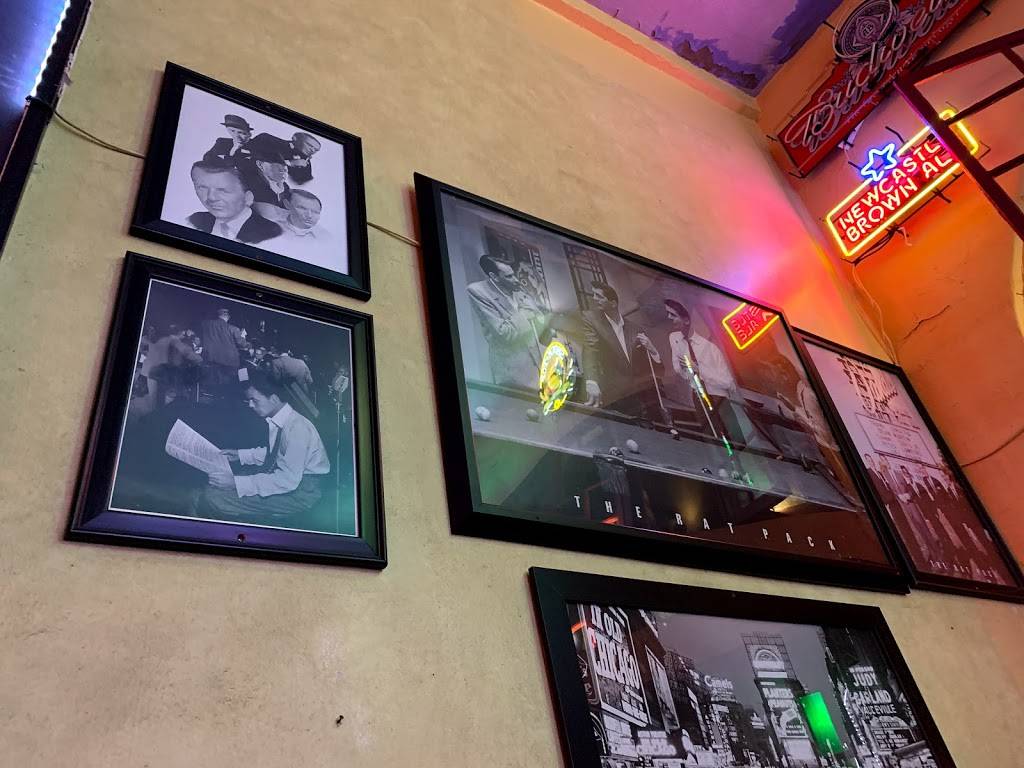 Uncle Rocco’s Famous NY Pizza | meal takeaway | 437 State St, Santa Barbara, CA 93101, USA | 8058840994 OR +1 805-884-0994