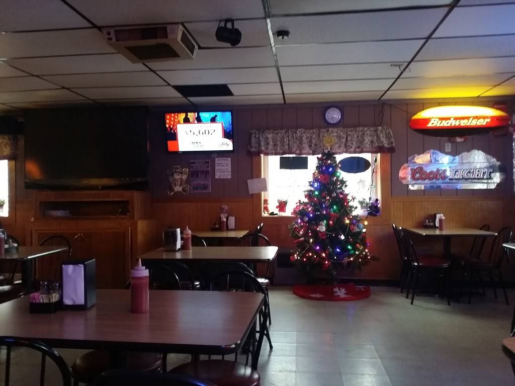 Olde Towne Grill | restaurant | 15924 W High St, Middlefield, OH 44062, USA | 4406320932 OR +1 440-632-0932