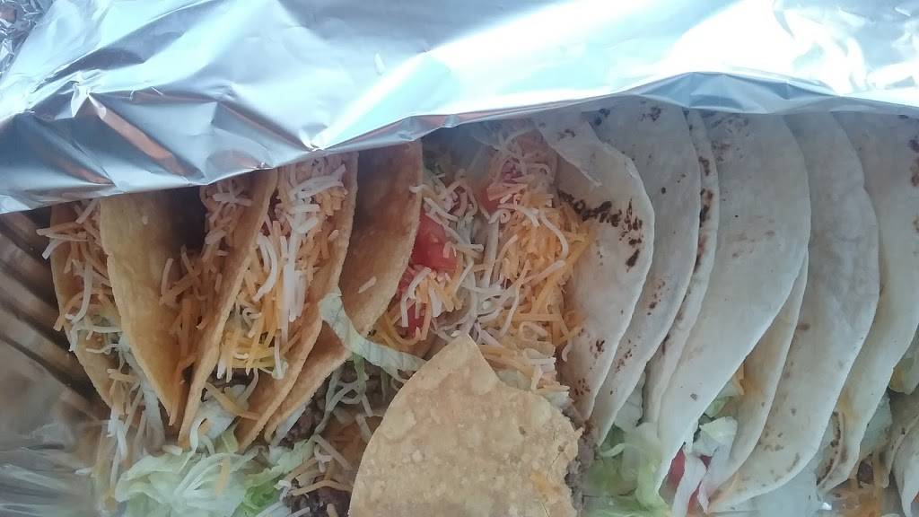 Ricos Authentic Mexican Take Out | meal takeaway | 2720 Bay Rd, Saginaw, MI 48603, USA | 9892499988 OR +1 989-249-9988