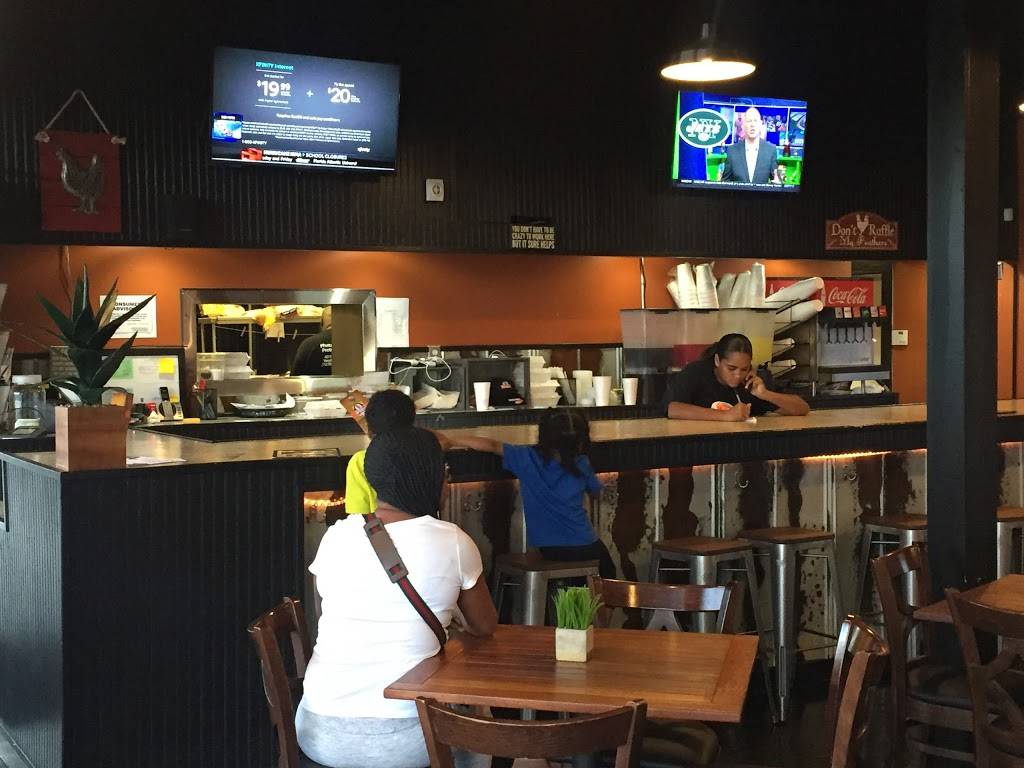 Phatz Chick -n- Shack | restaurant | 4211 20th St, Vero Beach, FL 32960, USA | 7729250336 OR +1 772-925-0336