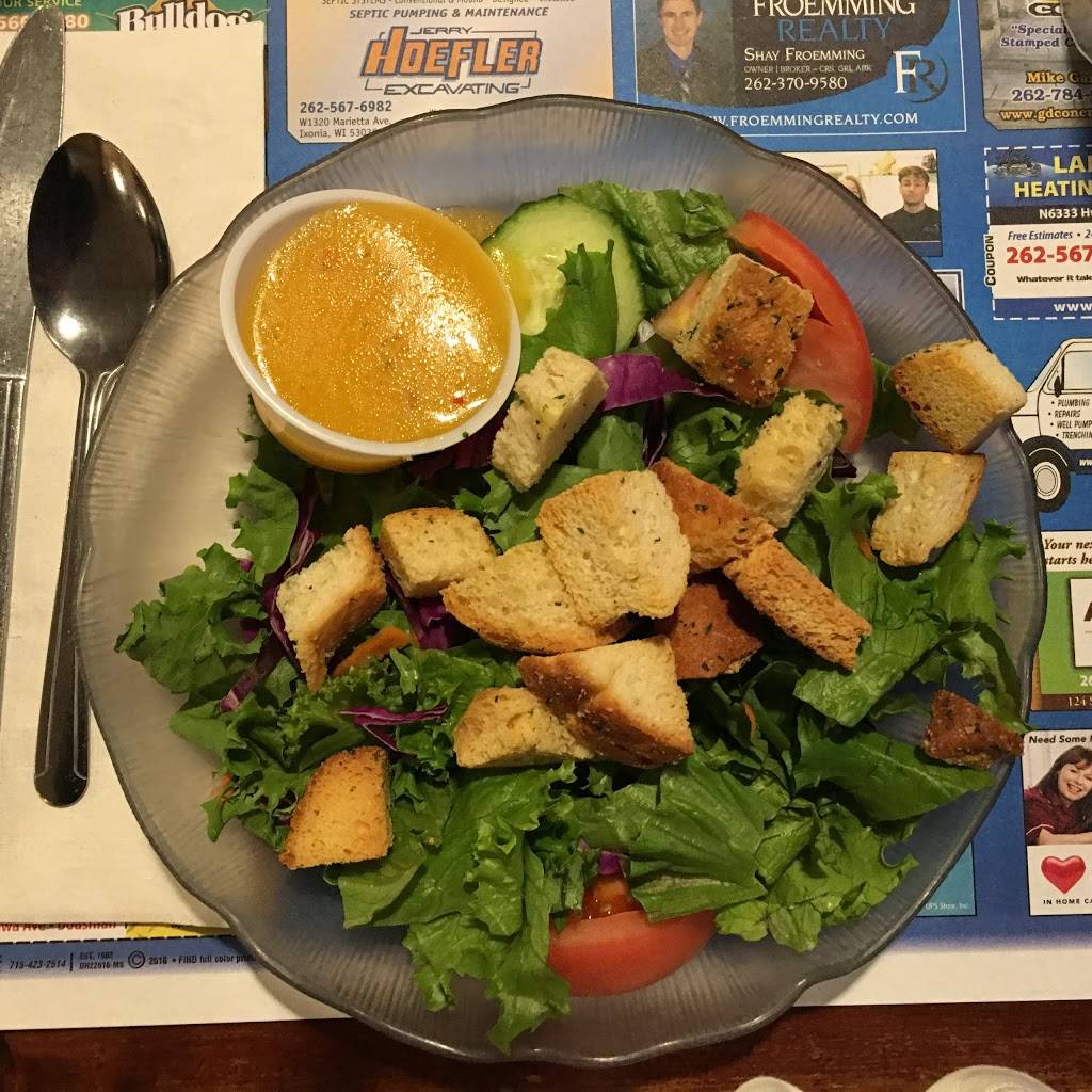 Amalias Family Restaurant | restaurant | 183 E Wisconsin Ave, Oconomowoc, WI 53066, USA | 2625679594 OR +1 262-567-9594