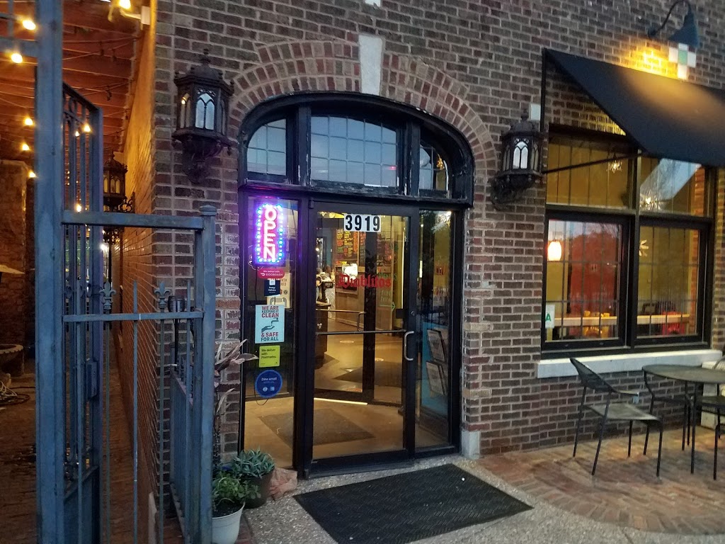 Diablitos Cantina | restaurant | 3919 W Pine Blvd, St. Louis, MO 63108, USA | 3146444430 OR +1 314-644-4430