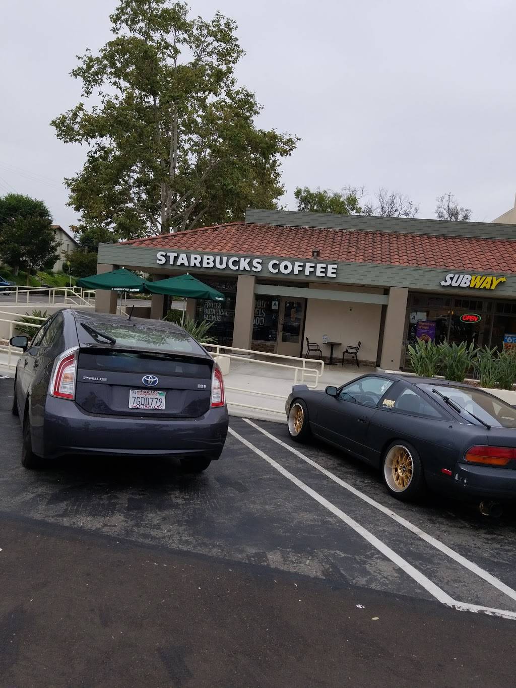 Starbucks | cafe | 790 Sycamore Ave A, Vista, CA 92083, USA | 7605988428 OR +1 760-598-8428