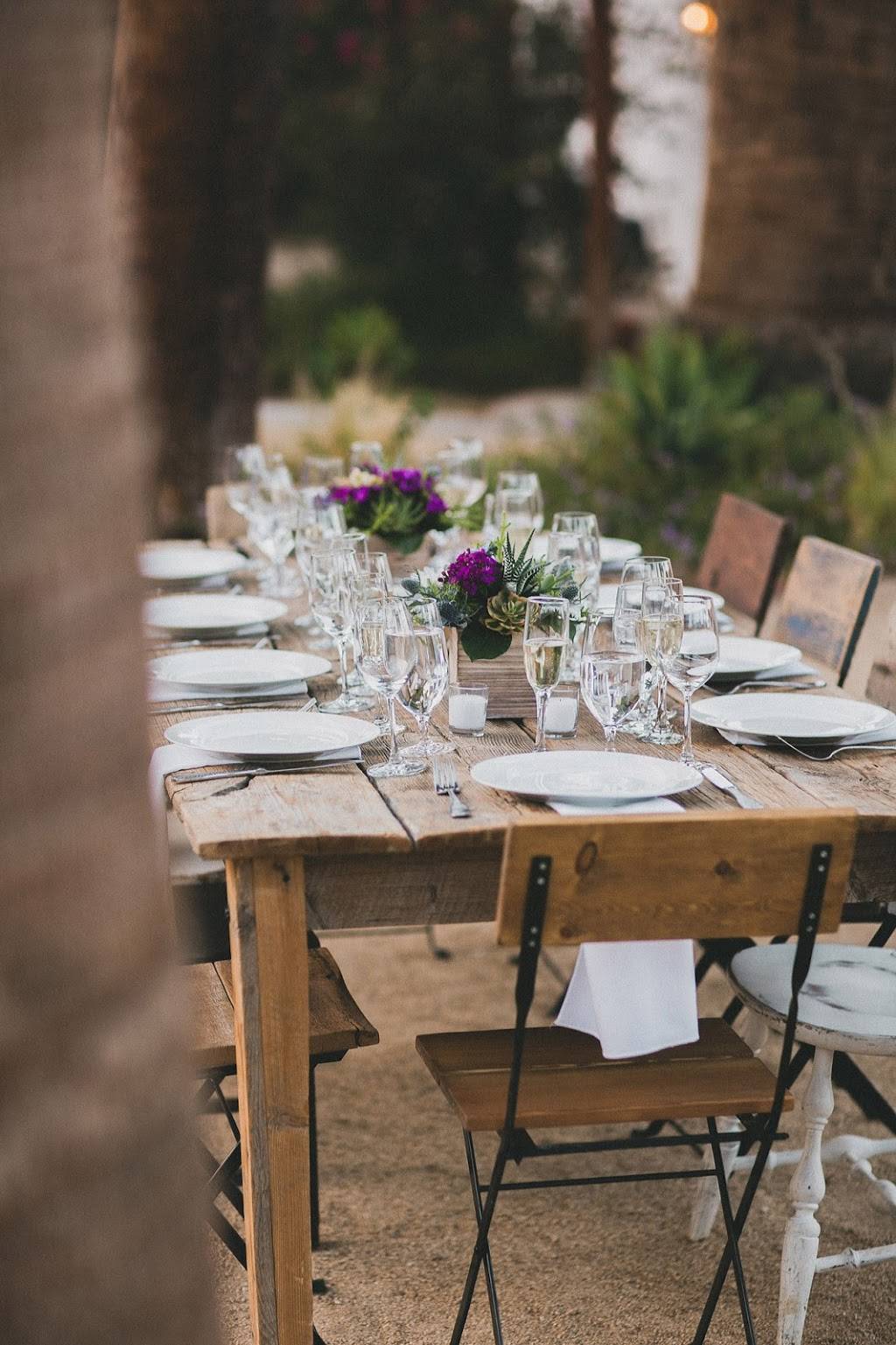 Dash and a Handful Catering | restaurant | 2100 N Palm Canyon Dr #104, Palm Springs, CA 92262, USA | 7608835333 OR +1 760-883-5333