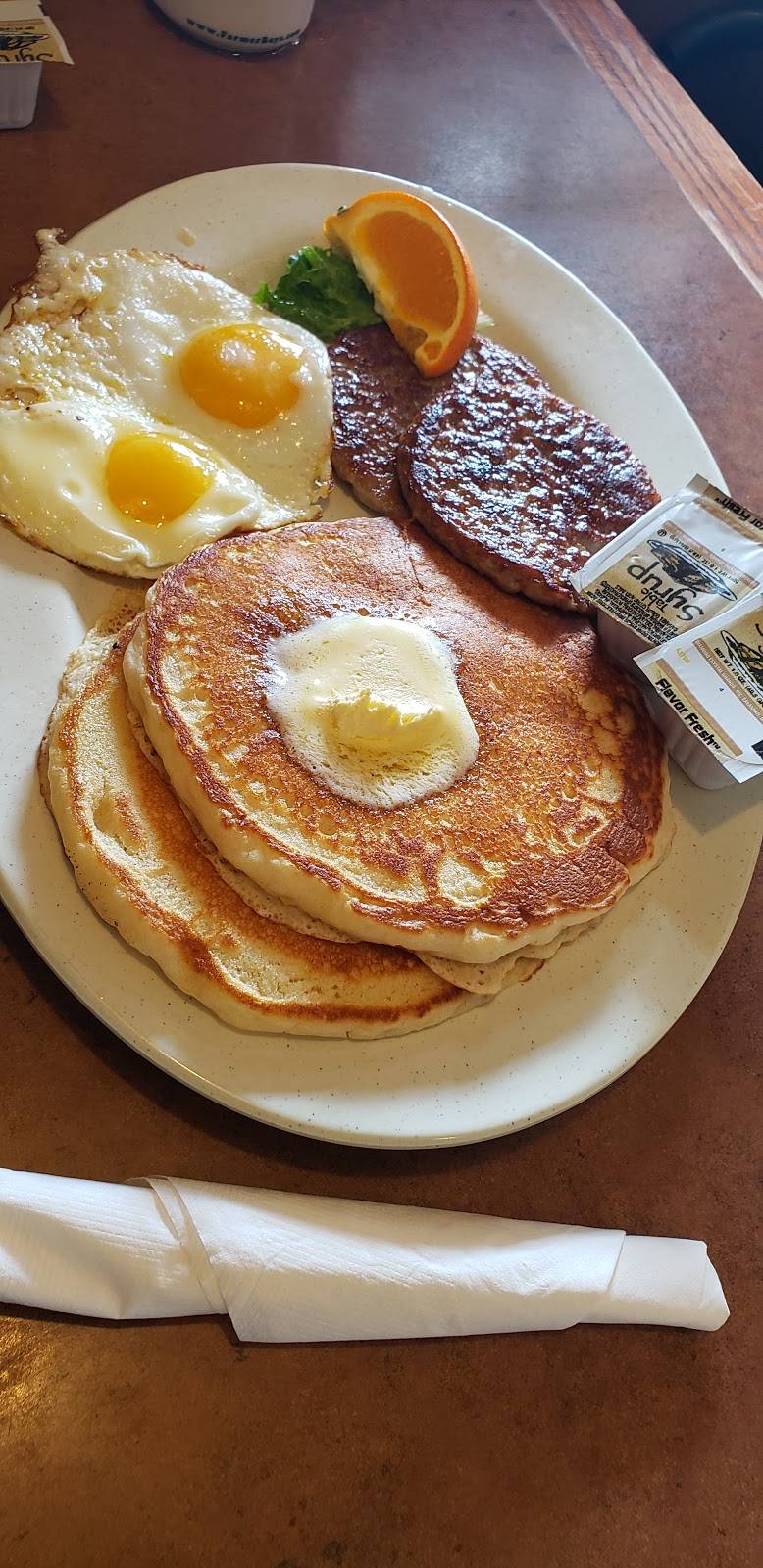 Farmer Boys | restaurant | 1201 S Sanderson Ave, Hemet, CA 92545, USA | 9516588822 OR +1 951-658-8822