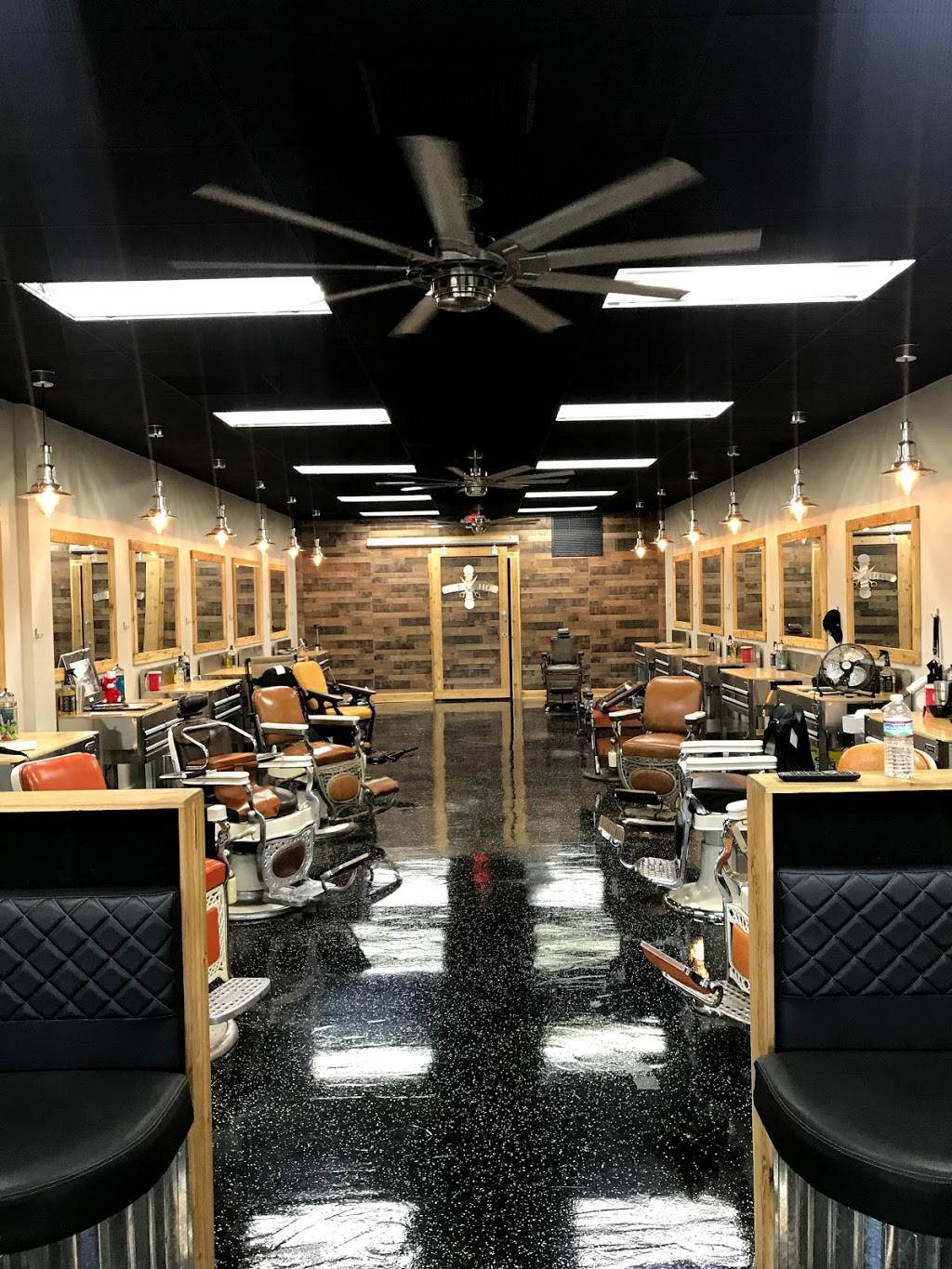 The Shop | restaurant | 2444 S Volusia Ave, Orange City, FL 32763, USA | 3862183443 OR +1 386-218-3443