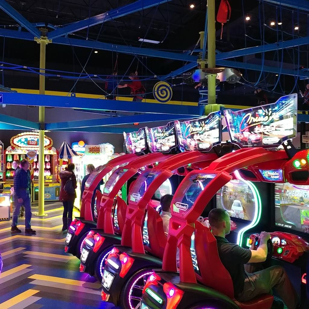 Main Event Avon | restaurant | 35605 Chester Rd, Avon, OH 44011, USA | 4403980611 OR +1 440-398-0611