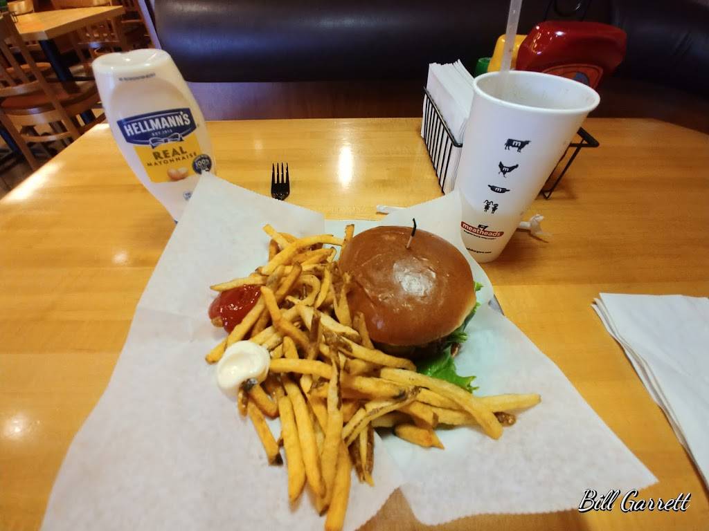 Meatheads | restaurant | 955 Rockland Ave A, Lake Bluff, IL 60044, USA | 8474571122 OR +1 847-457-1122