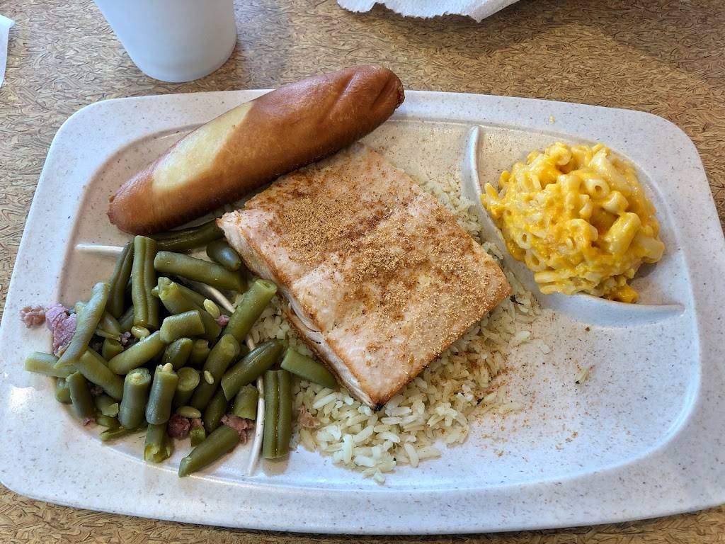 Captain Ds | restaurant | 161 Tanger Outlets Blvd, Pooler, GA 31322, USA | 9124500037 OR +1 912-450-0037