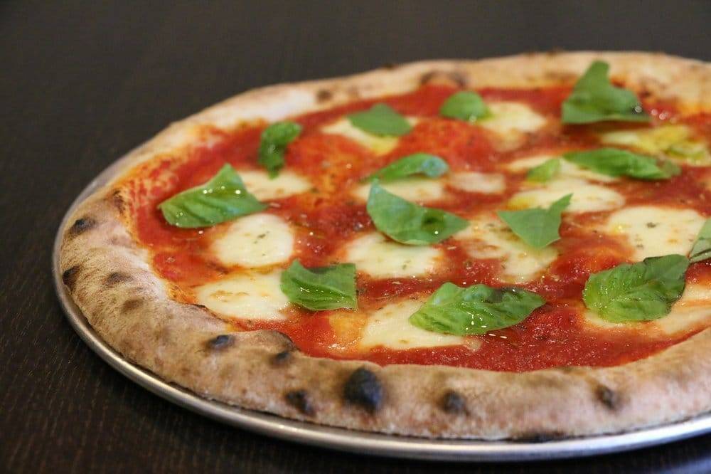 New Pepperonis Pizza | restaurant | 1308 Lafayette Ave, Bronx, NY 10474, USA | 3472705886 OR +1 347-270-5886