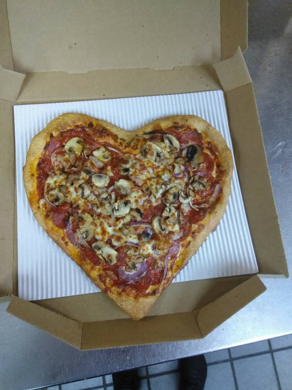 Pizza Hut | meal takeaway | 7076 Bissonnet St A-10, Houston, TX 77074, USA | 7139950555 OR +1 713-995-0555