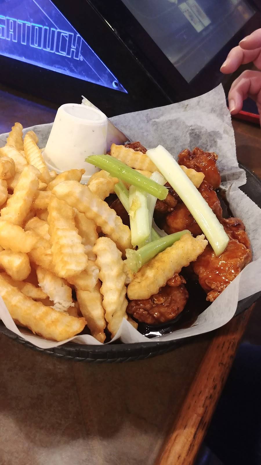 Carolina Wings & Rib House | restaurant | 2423 Fish Hatchery Rd, Cayce, SC 29172, USA | 8039269622 OR +1 803-926-9622