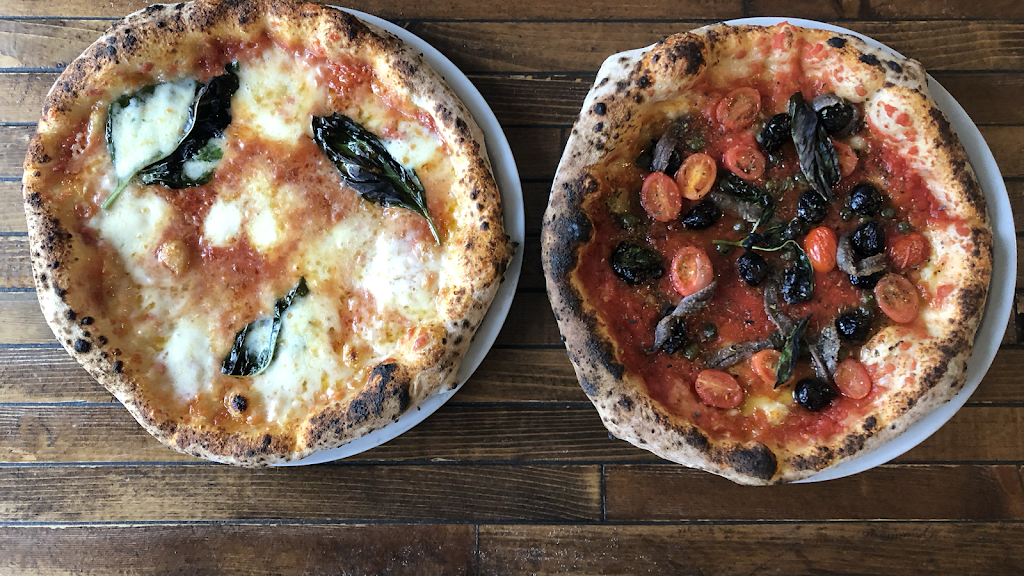 Pizzeria Via Mercanti | restaurant | 188 Augusta Ave, Toronto, ON M5T 2L4, Canada | 6473436647 OR +1 647-343-6647