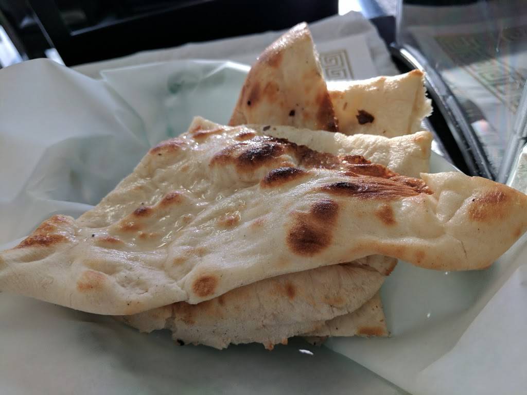 New Paradise Indian restaurant | restaurant | 1648 S Rock Rd, Wichita, KS 67207, USA | 3169273580 OR +1 316-927-3580