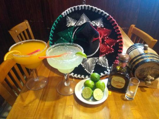 Los Morales Authentic Mexican Restaurant | meal takeaway | 218 S Main St, Adams, WI 53910, USA | 6083396133 OR +1 608-339-6133