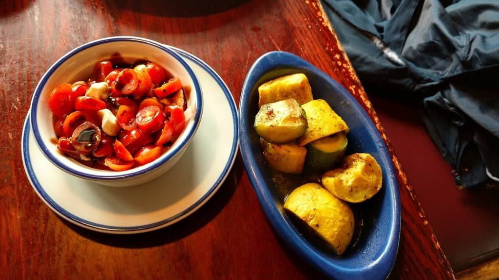 Red Lobster | restaurant | 209 S Weber Rd, Bolingbrook, IL 60490, USA | 6306799192 OR +1 630-679-9192